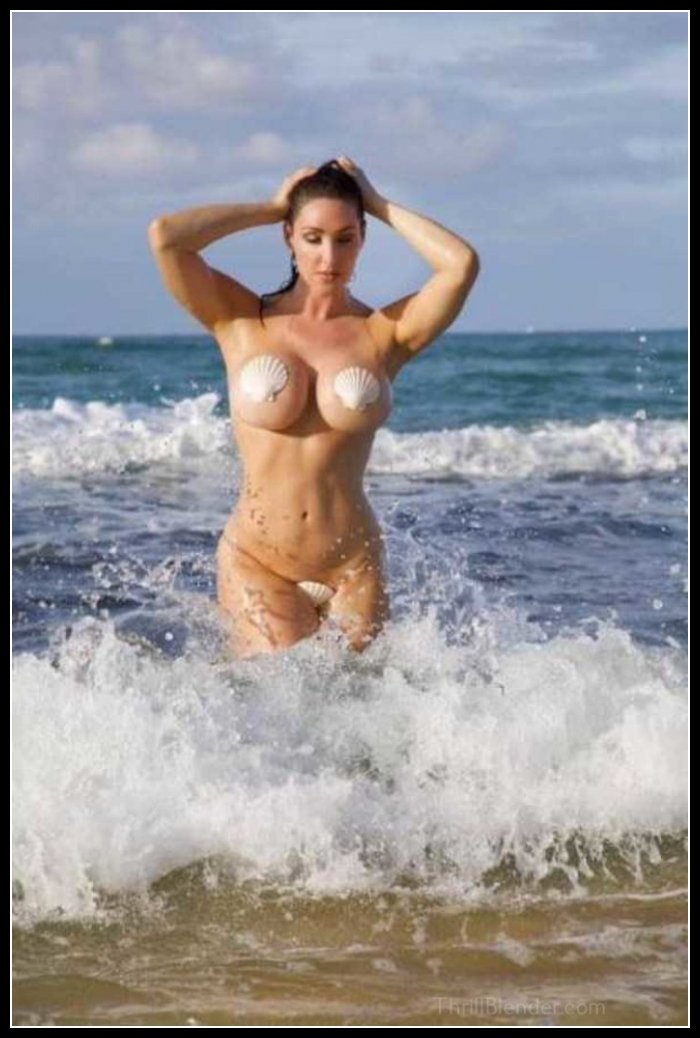 hot-girls-want-attention12 hot-girls-want-attention12